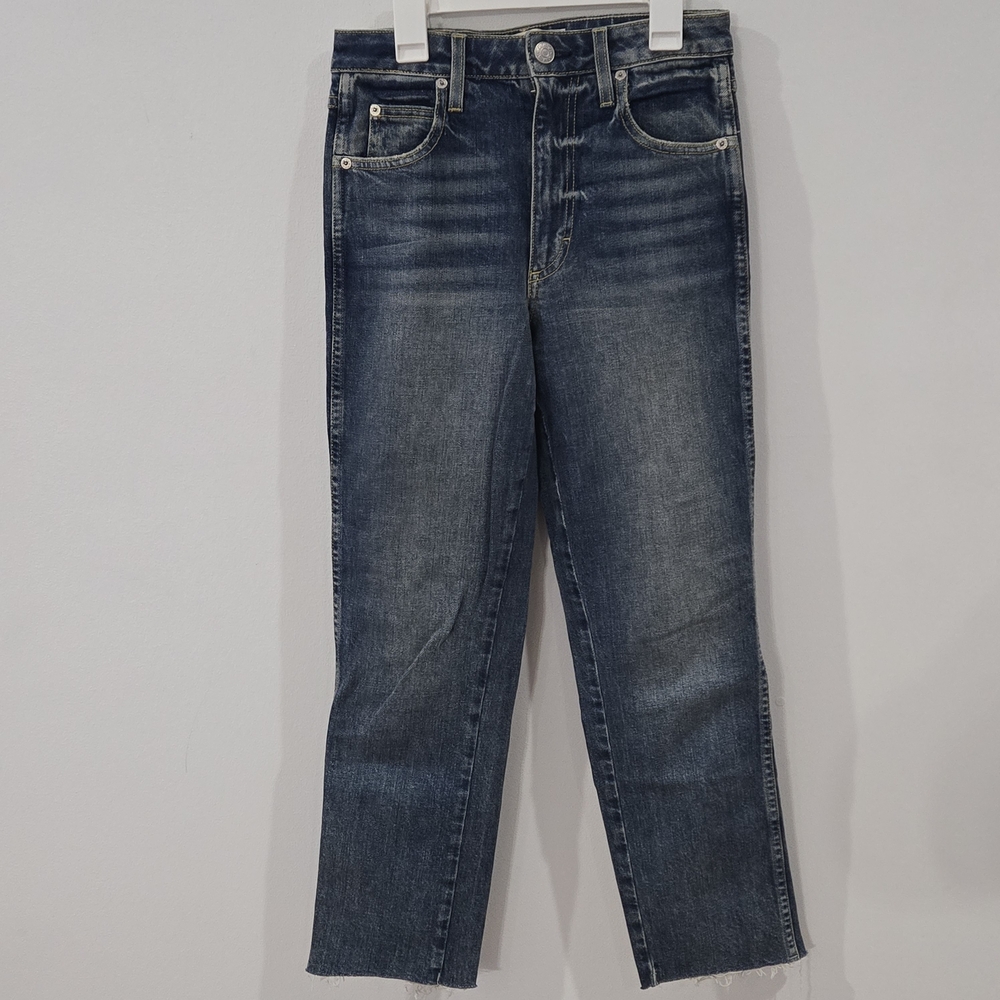 AMO Sz 26 Chloe Crop Jeans